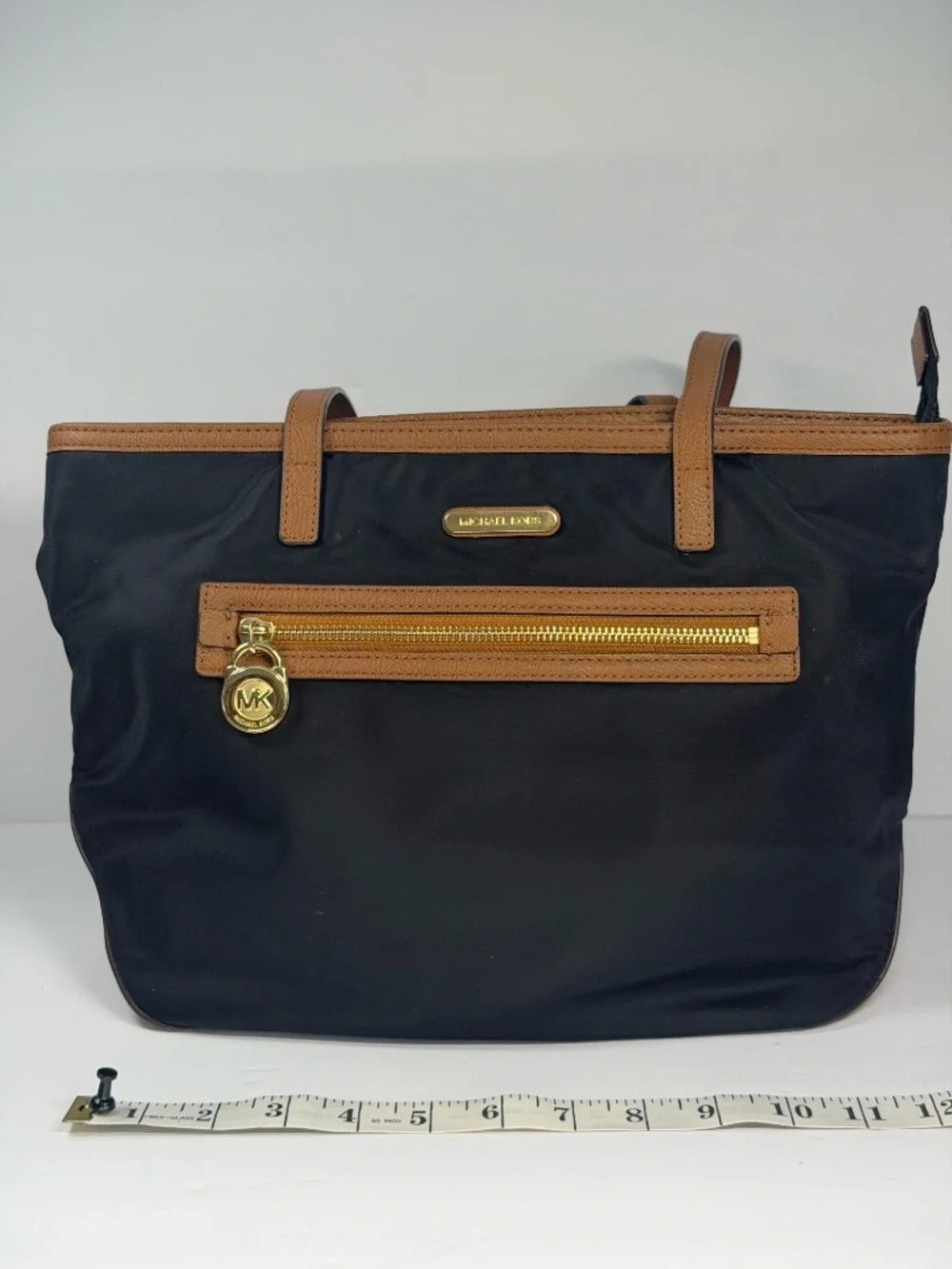 Michael Kors Kempton- Black tote with brown leather trim_Excellent Condition
